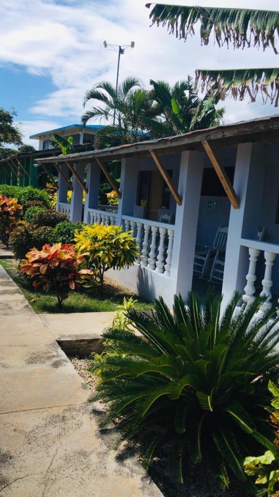Hotel Playazul Barahona الغرفة الصورة